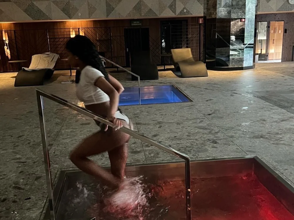 PNKBRWNY Offline XXX-chat