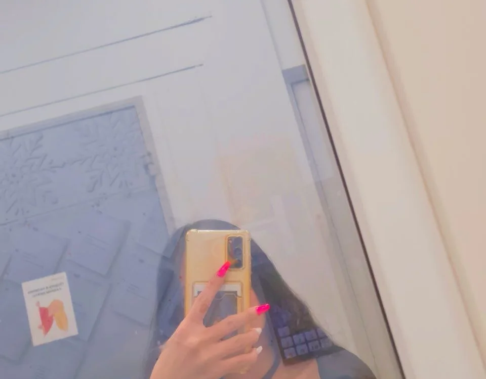 LeyaHanami's Offline XXX Chat