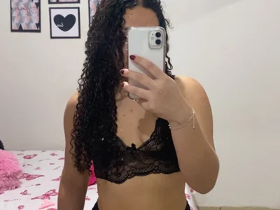 Amora18