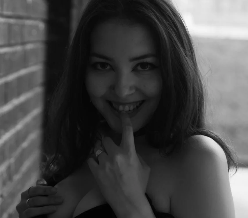 MaeGroves' Offline XXX Chat