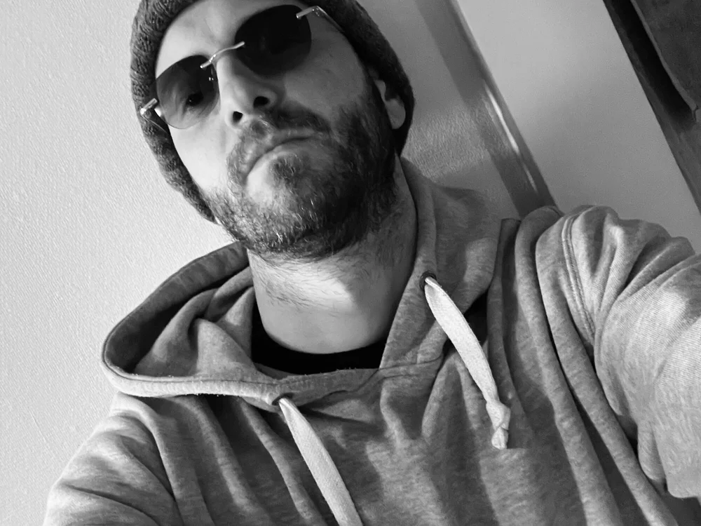 MatiFirstTime's Offline Chat Room