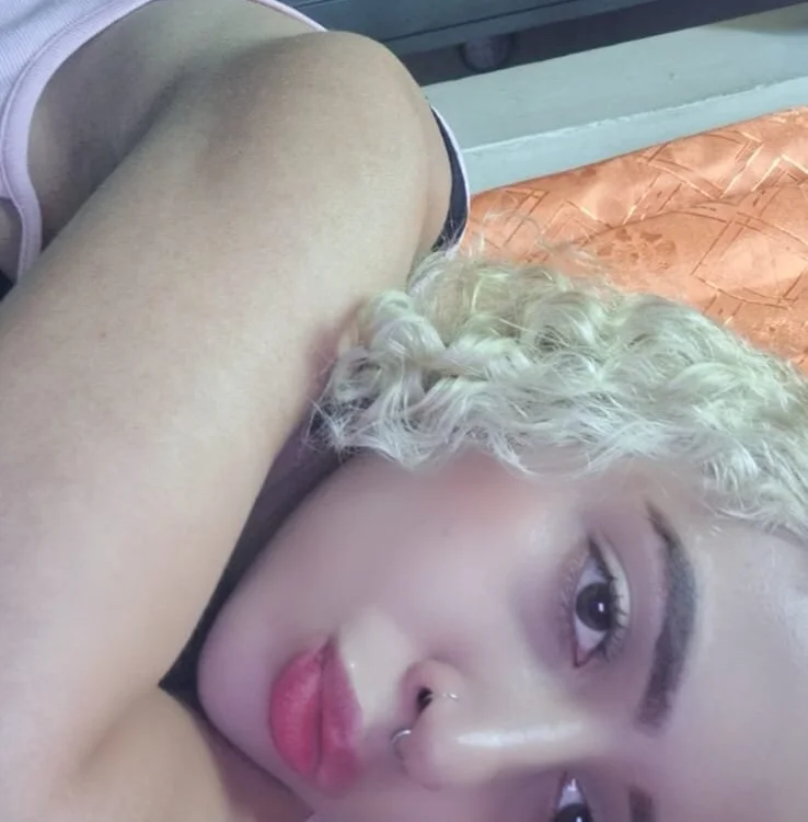 Offline XXX chat Laila_Montiel