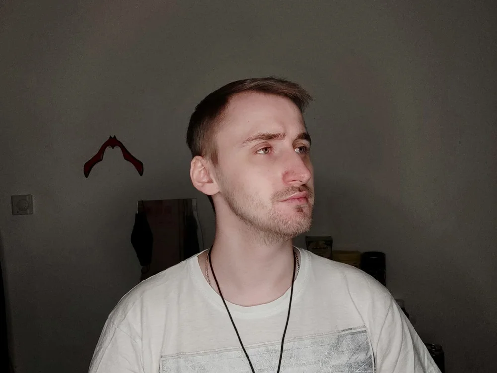 YourDaddyKevin_'s Offline Chat Room