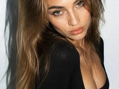 Zulenaa - Girl 