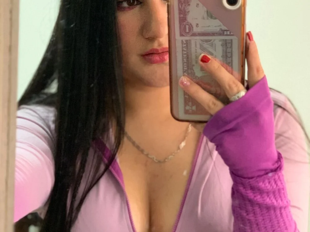 Alison-Hot- offline chatrum