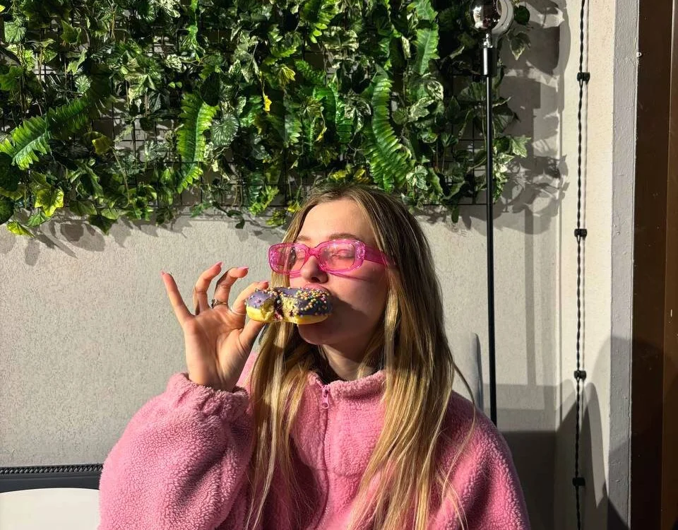 PinkyGlowGirl_'s Offline XXX Chat