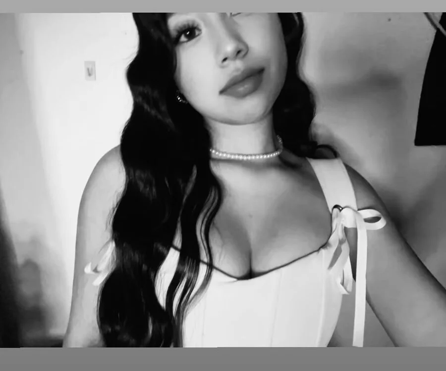 Eimy18_b offline chatrum