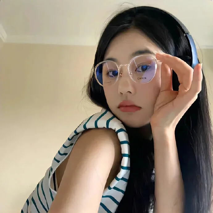 Lambyeeh_ offline chatrum