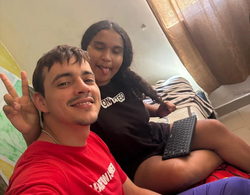 Yisela_scott offline chatrum