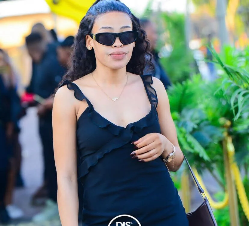 naughtiest_baddy offline XXX-chat