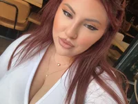 CurvyKimmy1