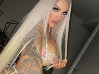 shayblonde's Live XXX Chat