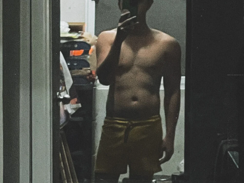 แชท XXX ออฟไลน์ของ ieat_monsters