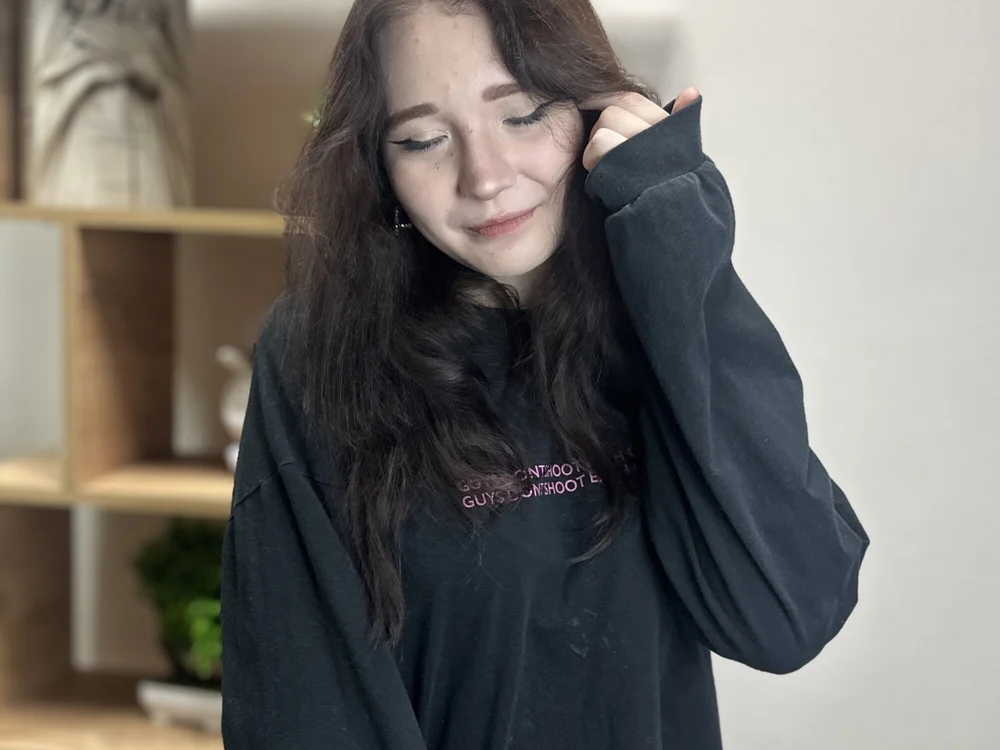HildHerlan's Offline Chat Room
