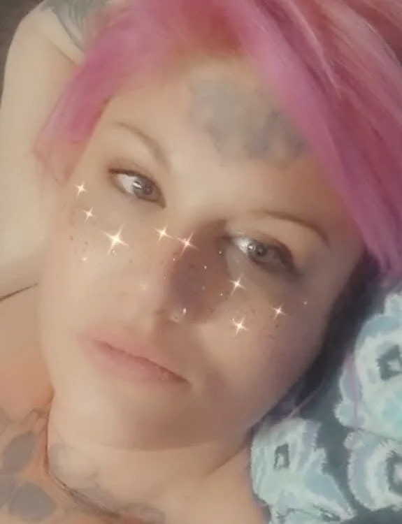 Offline chatovací místnost Bethanphetamine