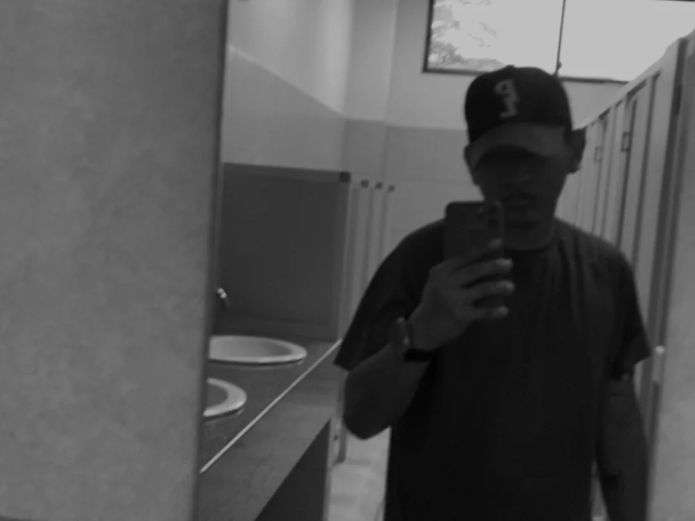 USUARIO-23 Offline XXX-chat