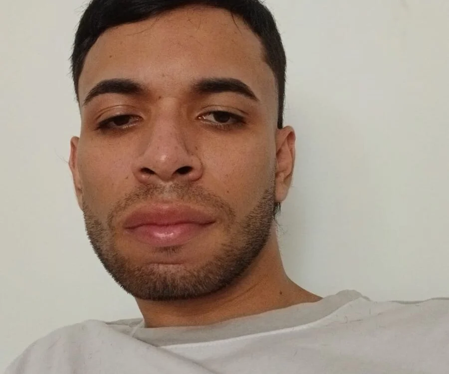 Chat +18 off-line de julian_gonzalezz