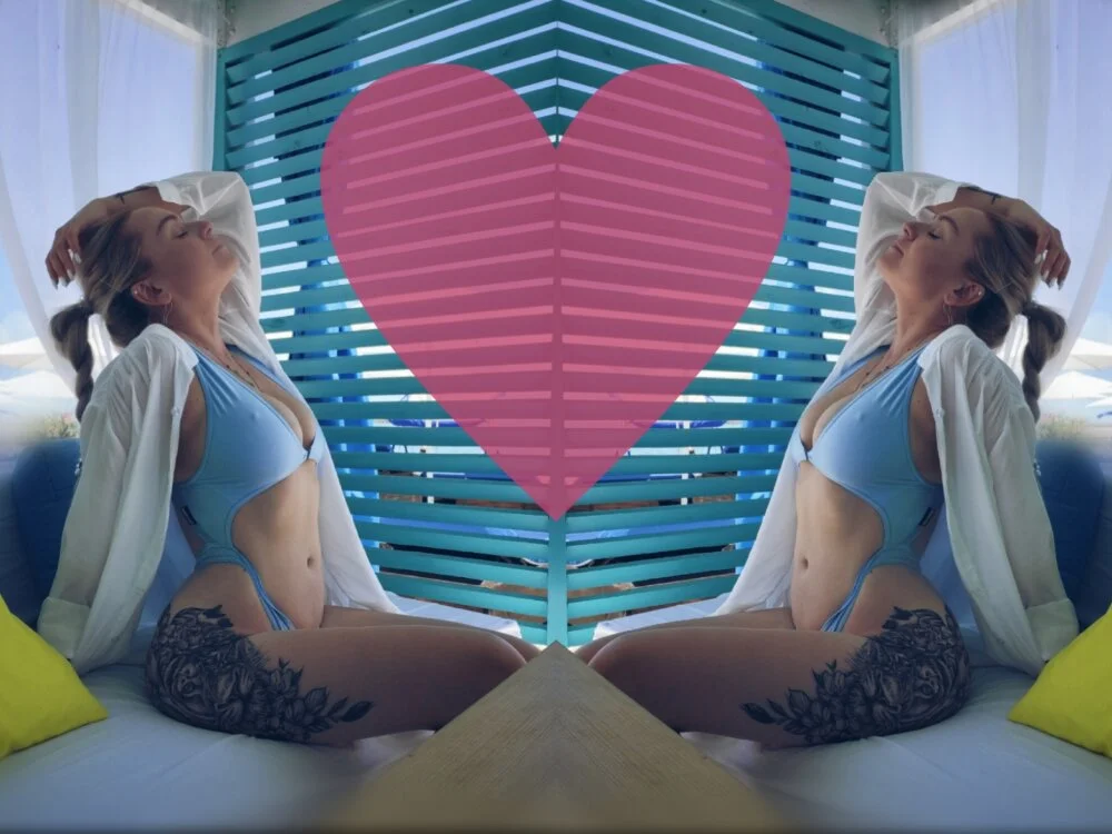 Bondgirl_013 Adlı Modelin Çevrimdışı XXX Sohbeti