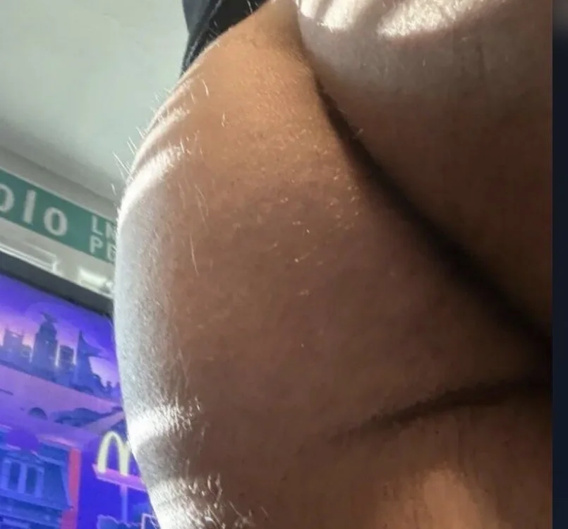Jhaosb20202's Offline XXX Chat