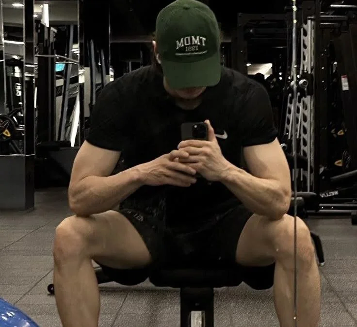 michael_strong1 – Offline XXX chat