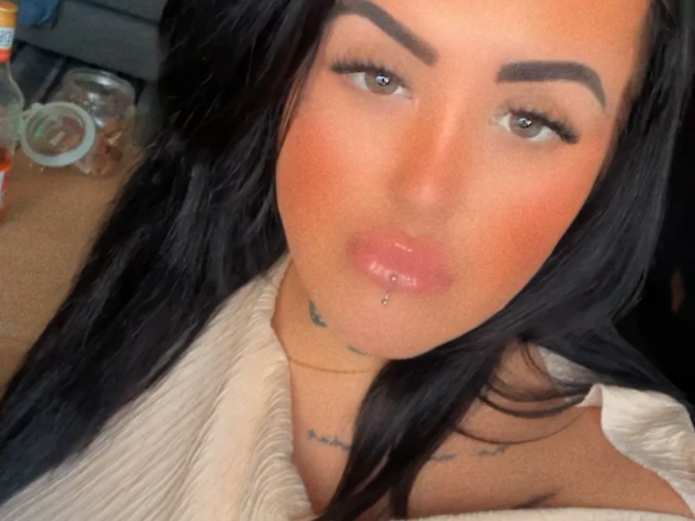 MissBratt's Offline XXX Chat