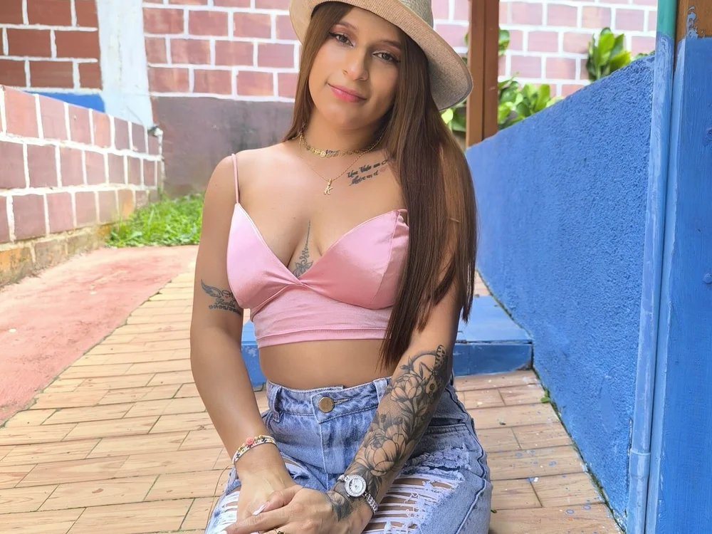 camilaa_27 offline chatrum