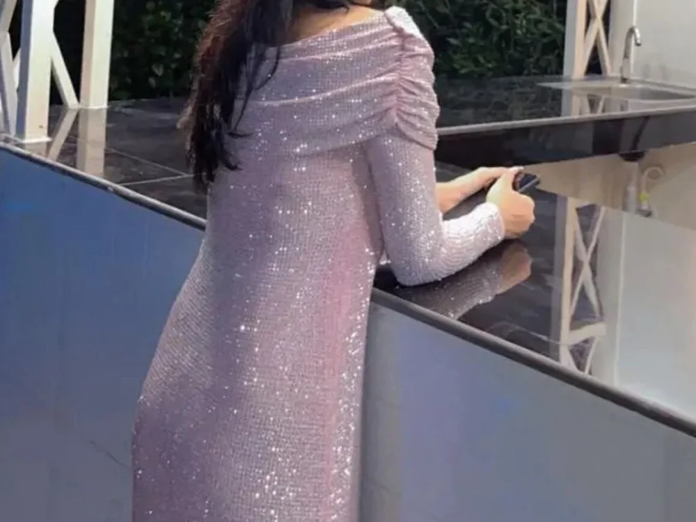 Sangvi-Pandey: офлайн-секс-чат