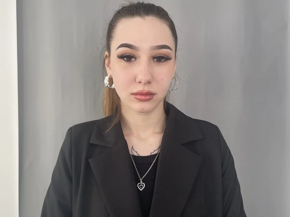 AlainaHarves' Offline Chat Room