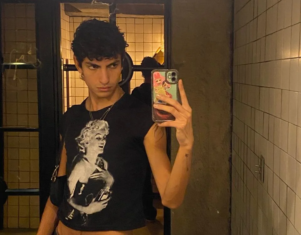 AxelMeow Chat XXX offline