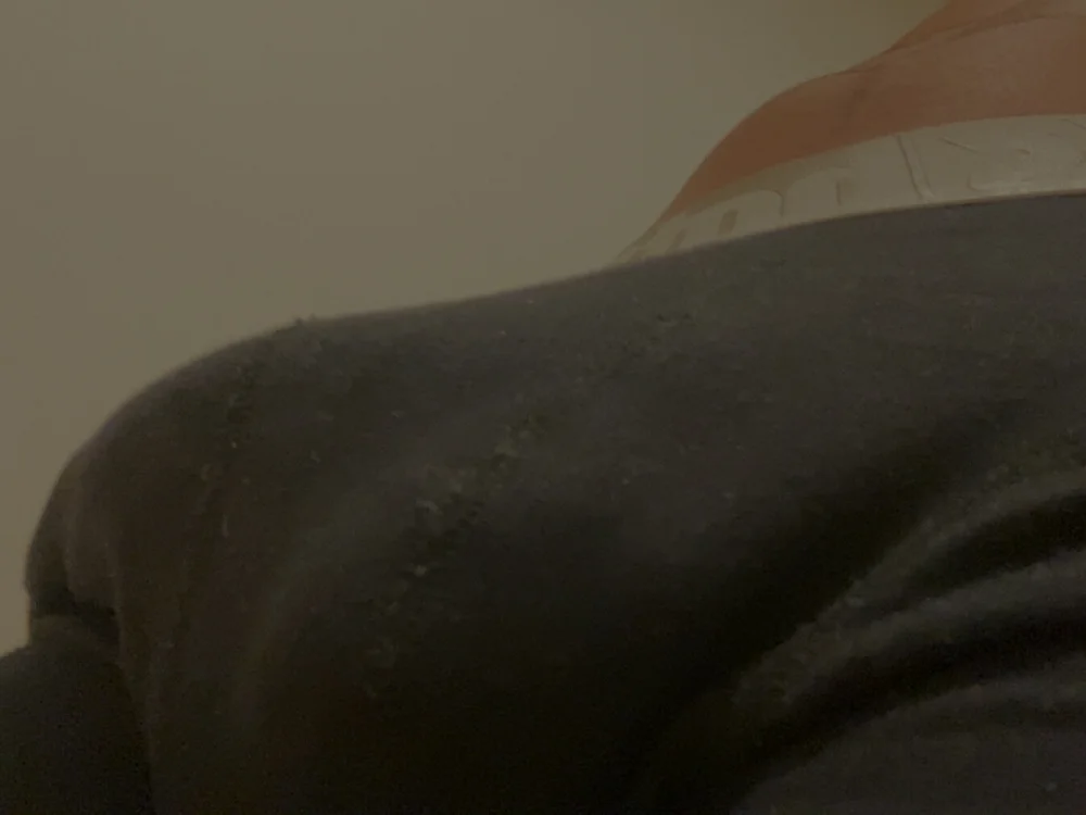 ห้องแชทออฟไลน์ของ Hot_daddy_Arab1