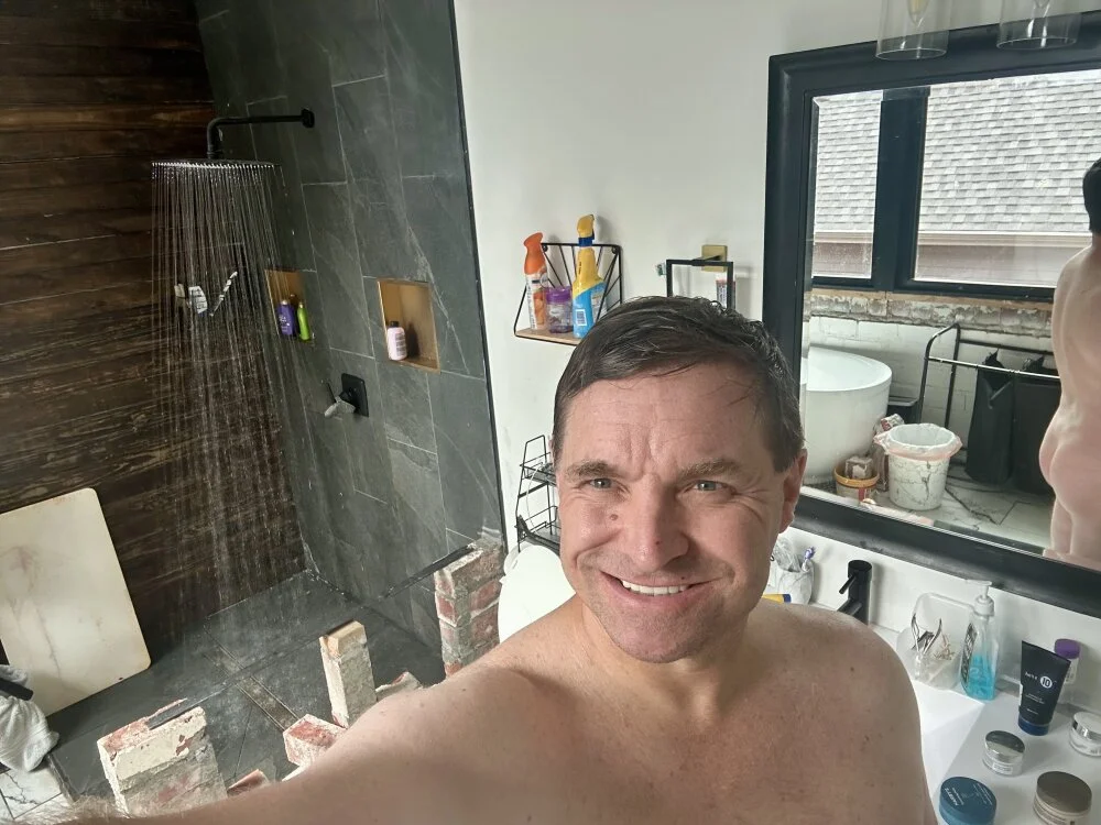 LukePatrickn Offline XXX chat