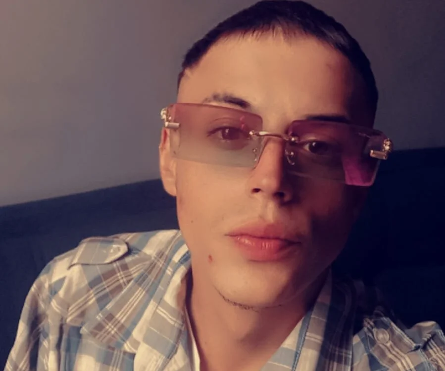 king_alann's Offline Chat Room