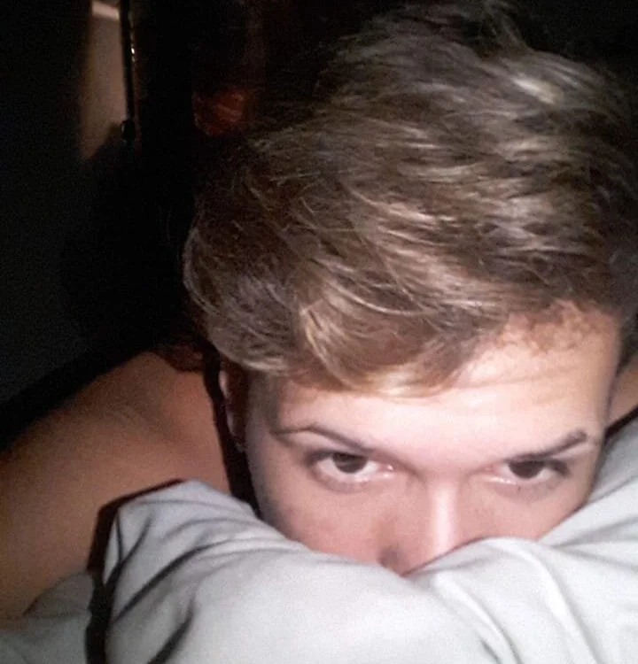 dirty29_smoke: офлайн-секс-чат