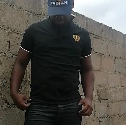 Swweetestguy: συνομιλία ΧΧΧ εκτός σύνδεσης