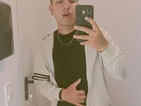 monocr02 🀄 free live cam
