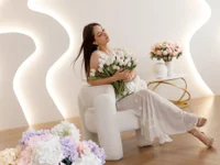 ElviraWesdety's Offline Chat Room
