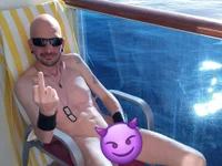 RikoSolid's webcam live show