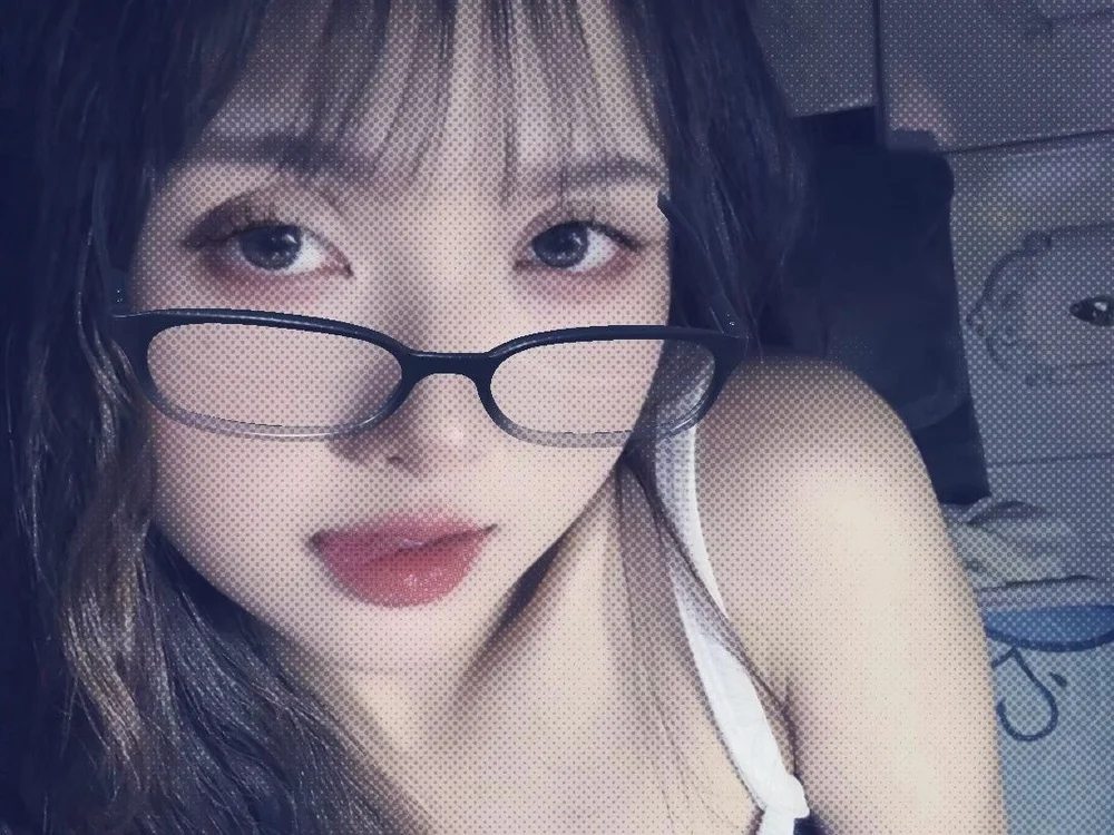 -Ninaa18 오프라인 XXX 채팅