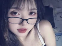 Czat XXX na żywo – -Ninaa18