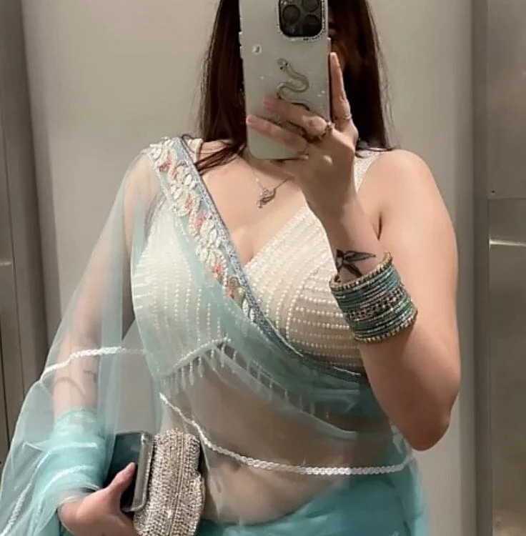 Jara_Queen2580 Chat XXX Ngoại tuyến