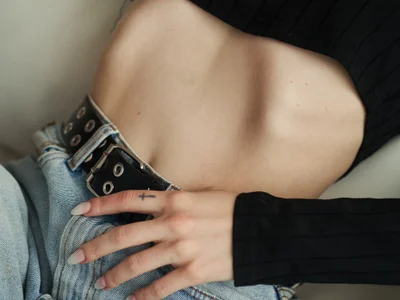 DamnWitchh Female Romantic Adult Cam
