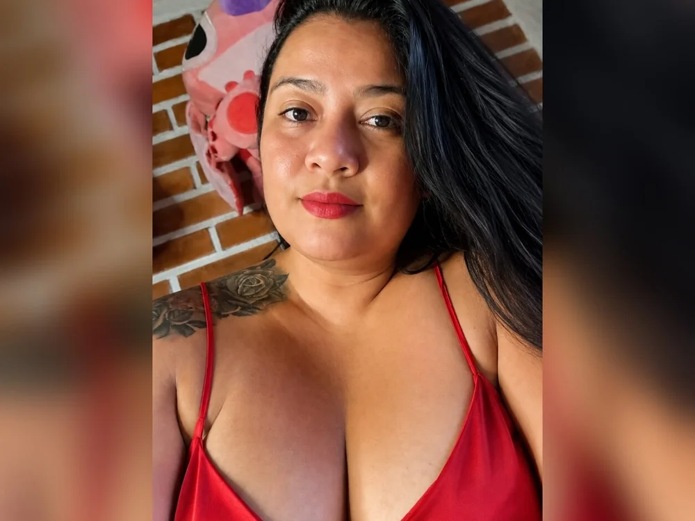NARNYALABELLA's Offline XXX Chat