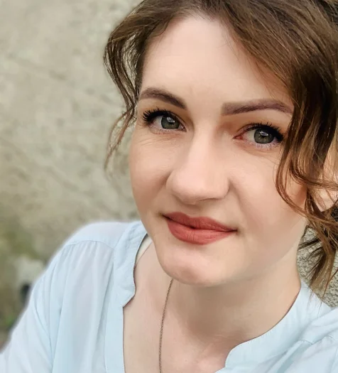 AshlyJoy's Offline Chat Room
