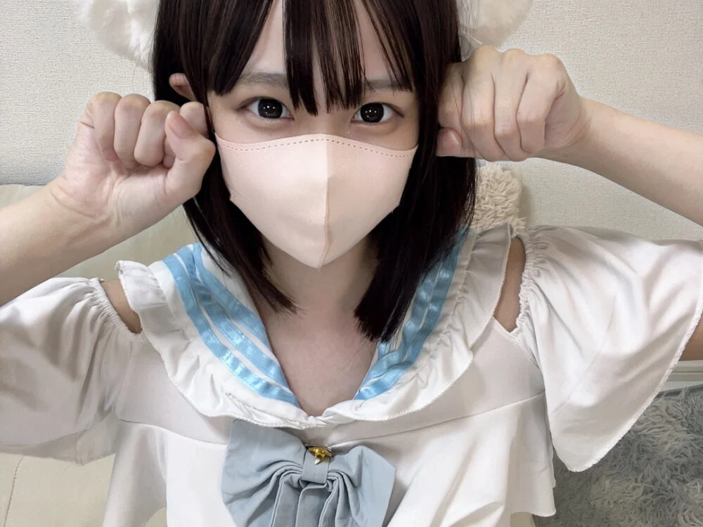 aki_zzz 離線 XXX 聊天