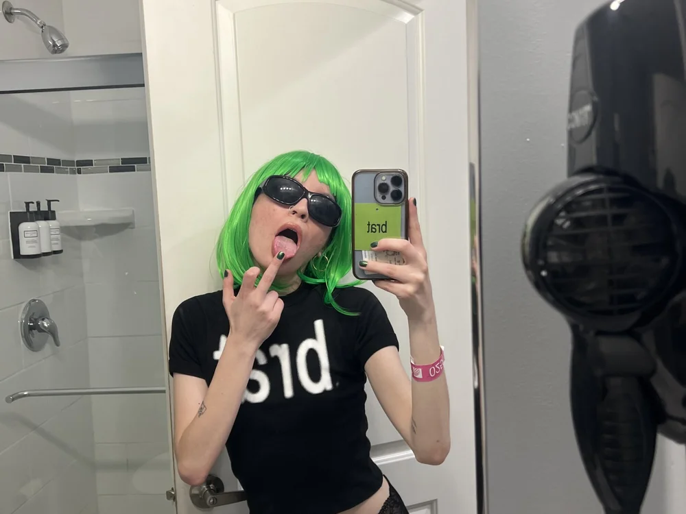 miumiumai offline chatrum