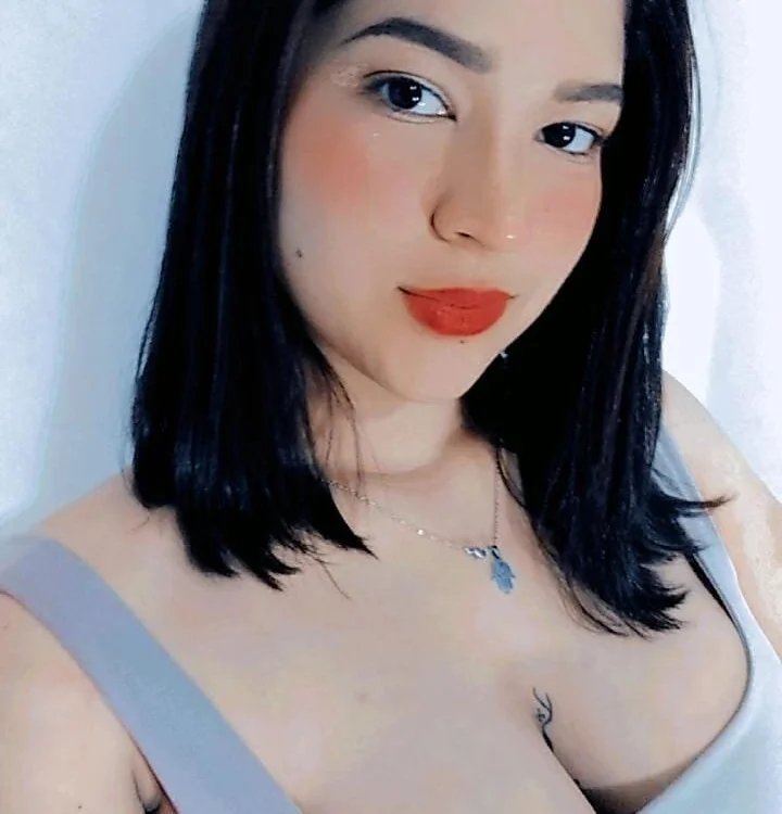 VanessaHot__'s Offline XXX Chat