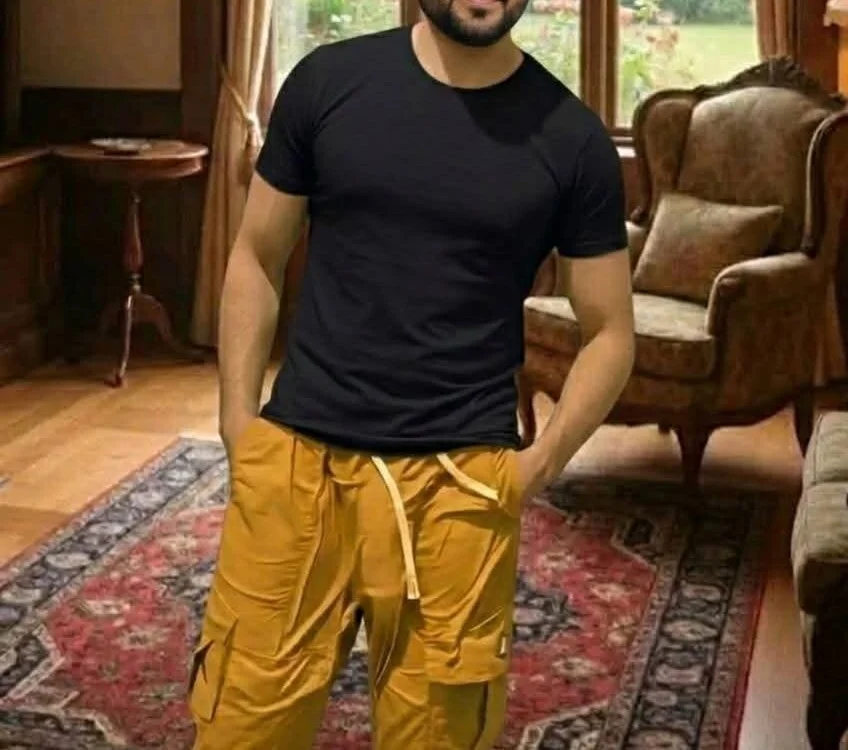 دردشة Loca23cm الجنسية دون اتصال