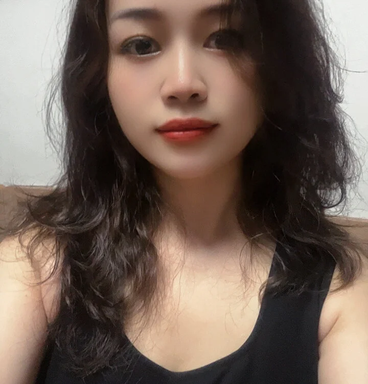 Ella-LOVE's Offline XXX Chat