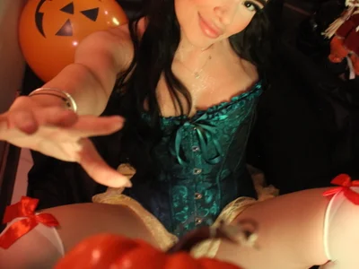 Amber_Rosen