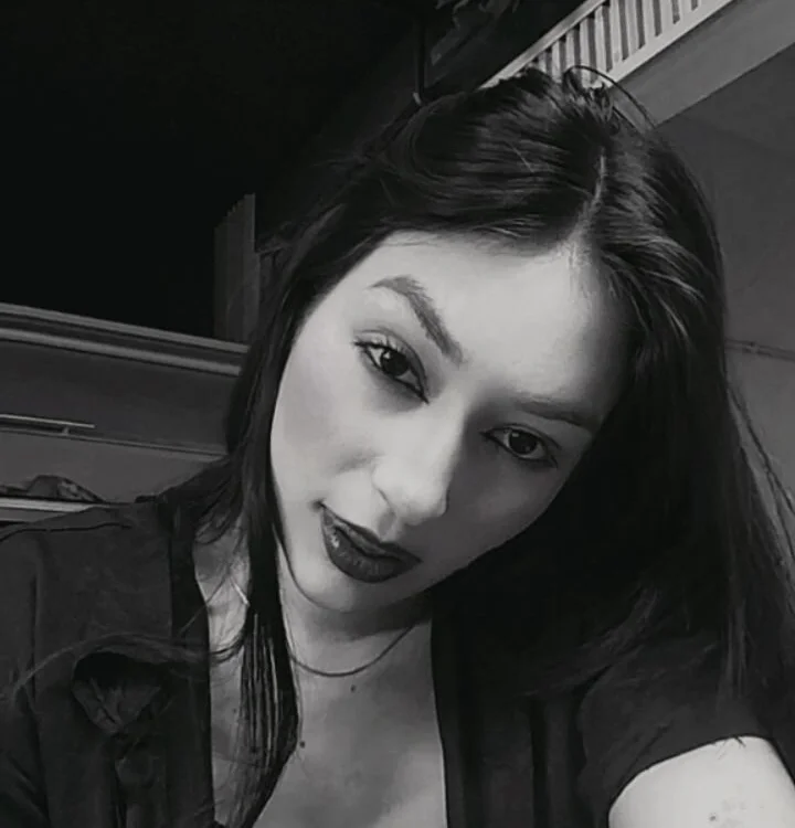 Mia_angelita's most recent online preview